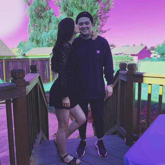 Poshmark profile picture for @disease